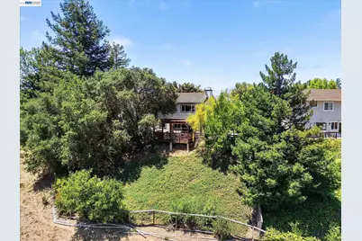 19252 Masterson Pl, Castro Valley, CA 94552 - Photo 76