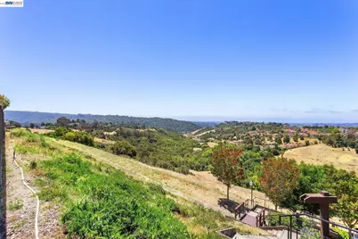 19252 Masterson Pl, Castro Valley, CA 94552 - Photo 98