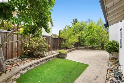 19252 Masterson Pl, Castro Valley, CA 94552 - Photo 70
