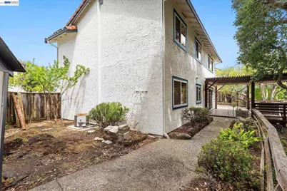 19252 Masterson Pl, Castro Valley, CA 94552 - Photo 66