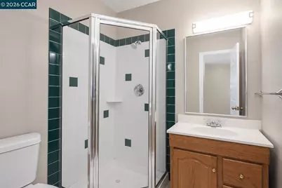 2031 Sierra Rd #5, Concord, CA 94518 - Photo 12