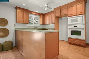 823 Savannah Cir, Walnut Creek, CA 94598 - Photo 12