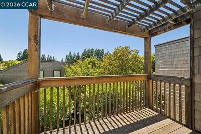 574 Monarch Ridge Dr, Walnut Creek, CA 94597 - Photo 24