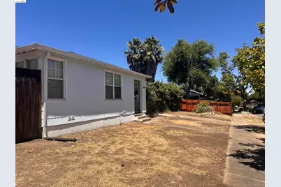 3076 Stevenson St, Pittsburg, CA 94565 - Photo 2