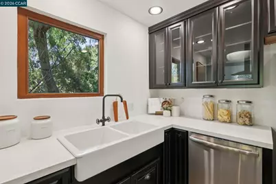 600 Suntree Lane #608, Pleasant Hill, CA 94523 - Photo 16