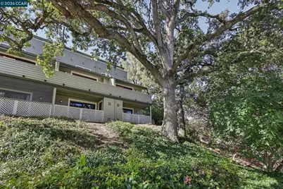 600 Suntree Lane #608, Pleasant Hill, CA 94523 - Photo 4