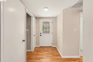 649 Moraga Way, Orinda, CA 94563 - Photo 8