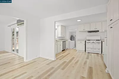 742 La Paloma Rd, El Sobrante, CA 94803 - Photo 12