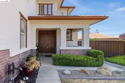 740 Emerald Hills Cir, Fairfield, CA 94533 - Photo 4