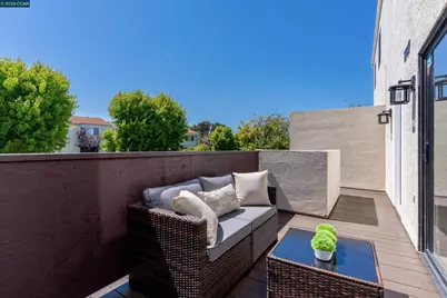 1707 Dalessi Dr, Pinole, CA 94564 - Photo 10