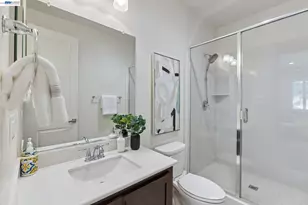 4203 Oak Knoll Dr, Dublin, CA 94568 - Photo 16