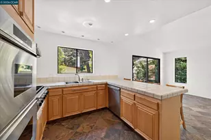53 Sleepy Hollow Ln, Orinda, CA 94563 - Photo 12