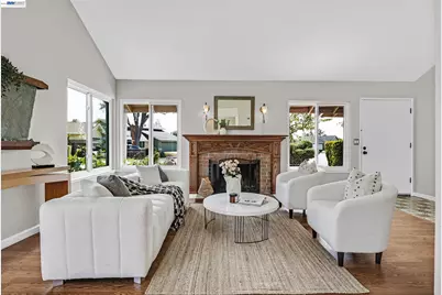 36671 Ponderosa Ct., Newark, CA 94560 - Photo 6