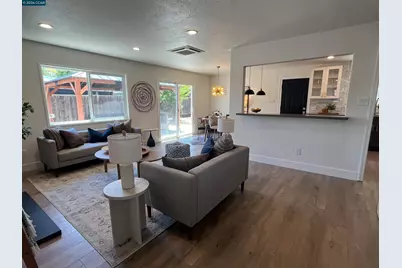 2755 Eastgate Ave, Concord, CA 94520 - Photo 6