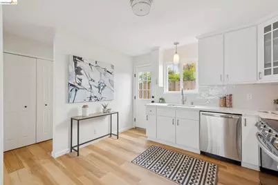 2207 Damuth St #1, Oakland, CA 94602 - Photo 16