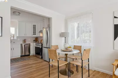 2207 Damuth St #1, Oakland, CA 94602 - Photo 10