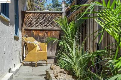 2444 Virginia #B, Berkeley, CA 94709 - Photo 40