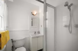2444 Virginia, Berkeley, CA 94709 - Photo 34