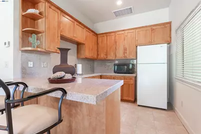 10055 Justamere Ln, Elk Grove, CA 95624 - Photo 38