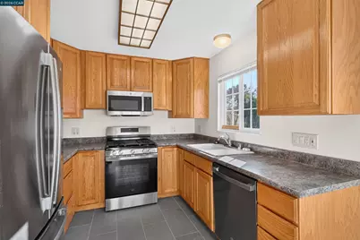 831 Fulton Way, El Sobrante, CA 94803 - Photo 20