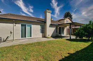 3830 Steve Lillie Cir, Stockton, CA 95206 - Photo 32