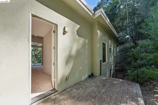5917 Balboa, Oakland, CA 94611 - Photo 64