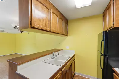 9079 Pinata Way #1, Sacramento, CA 95826 - Photo 12