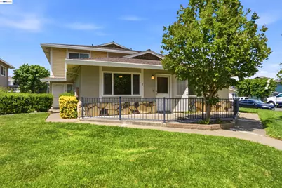 9079 Pinata Way #1, Sacramento, CA 95826 - Photo 2