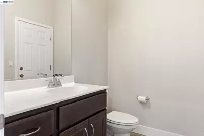 2394 Bharvani Ave, Manteca, CA 95337 - Photo 16