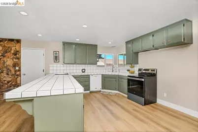 121 Markey Ln, Brentwood, CA 94513 - Photo 16