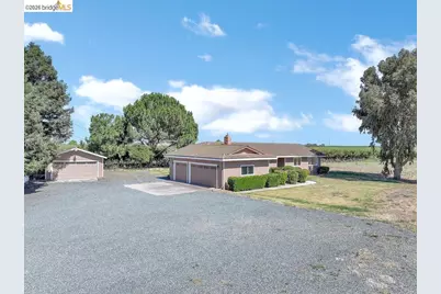 121 Markey Ln, Brentwood, CA 94513 - Photo 4
