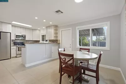 1412 Delaware Dr, Concord, CA 94521 - Photo 14
