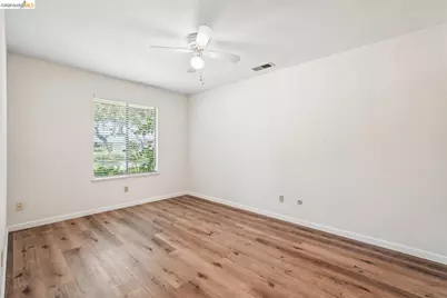 3768 Wood Duck Cir, Stockton, CA 95207 - Photo 20
