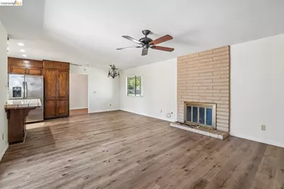 3768 Wood Duck Cir, Stockton, CA 95207 - Photo 4