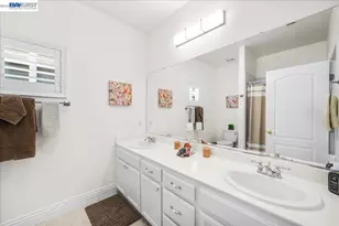 1531 Riverview Ave, Tracy, CA 95377 - Photo 36