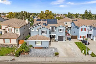 1531 Riverview Ave, Tracy, CA 95377 - Photo 2
