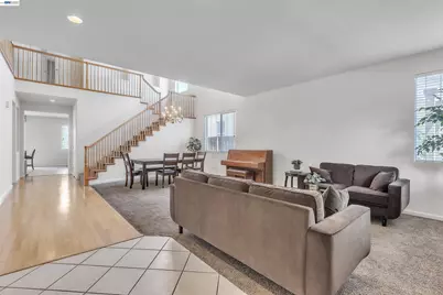 2076 Catalpa Way, Antioch, CA 94509 - Photo 4