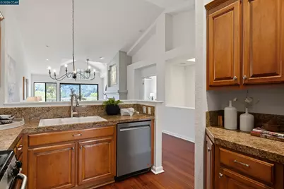 467 Beacon Ridge Ln, Walnut Creek, CA 94597 - Photo 18