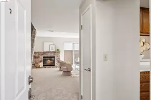 1563 Carpentier, San Leandro, CA 94577 - Photo 4