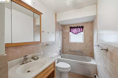 2364 Grant Ave, Richmond, CA 94804 - Photo 12