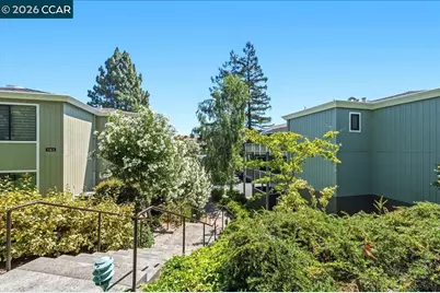 1150 Canyonwood Ct #4, Walnut Creek, CA 94595 - Photo 4