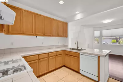 4015 Mount Day Court, Antioch, CA 94531 - Photo 16