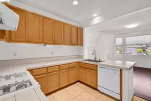 4015 Mt Day Ct, Antioch, CA 94531 - Photo 16
