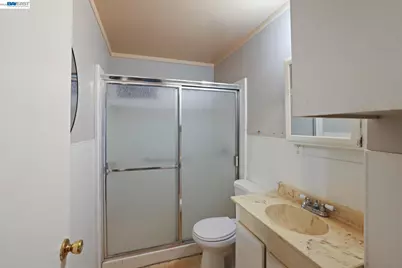 505 9th St, Tracy, CA 95376 - Photo 14