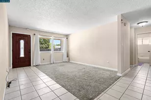 9152 Castlebar Way, Sacramento, CA 95826 - Photo 16