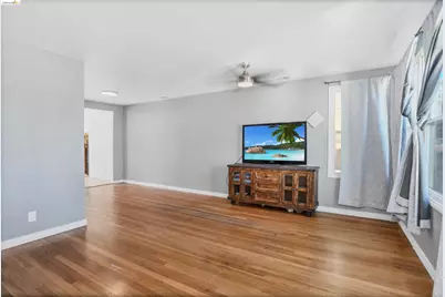 93 Atherton Ave, Pittsburg, CA 94565 - Photo 12