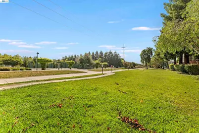 4071 Ghiotti Dr, Pleasanton, CA 94588 - Photo 24
