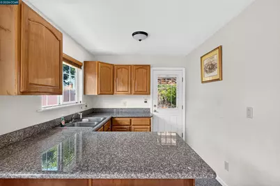 2480 Shield Dr, Union City, CA 94587 - Photo 64