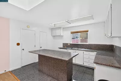 2480 Shield Dr, Union City, CA 94587 - Photo 30