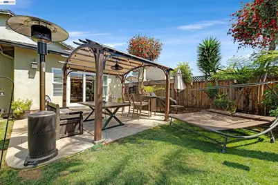 34515 Bentley Ct, Fremont, CA 94555 - Photo 34